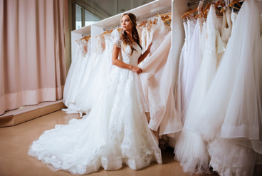 راهنمای کامل انتخاب لباس عروس برای اندام های مختلف
