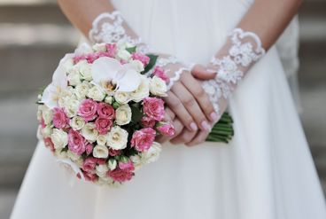 اکسسوری های عروس: پایان کامل برای لباس عروسی شما