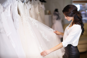 چگونه فرم و شکل اندام خود را برای انتخاب لباس عروس تشخیص دهیم؟