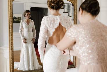 اکسسوری های لباس عروس: افزودن نکات تکمیلی به ظاهر شما
