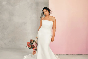 نکات خرید لباس عروس برای عروس های سایز بزرگ: یافتن لباس مناسب
