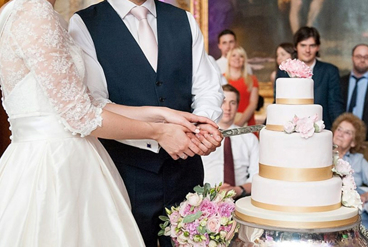 اصول بریدن کیک عروسی