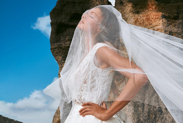 راهنمای نهایی برای انتخاب تور مناسب برای لباس عروسی شما