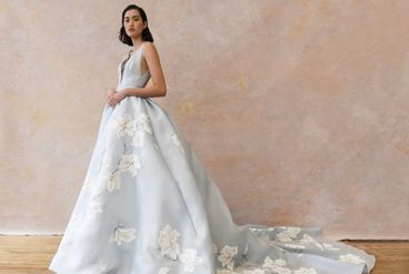 اهمیت توری در طراحی لباس عروس: ظرافت بی انتها