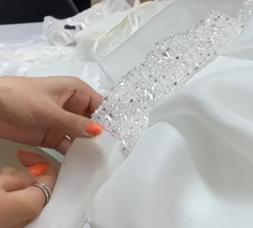 مراحل طراحی و دوخت لباس عروس در مزون چرخچی